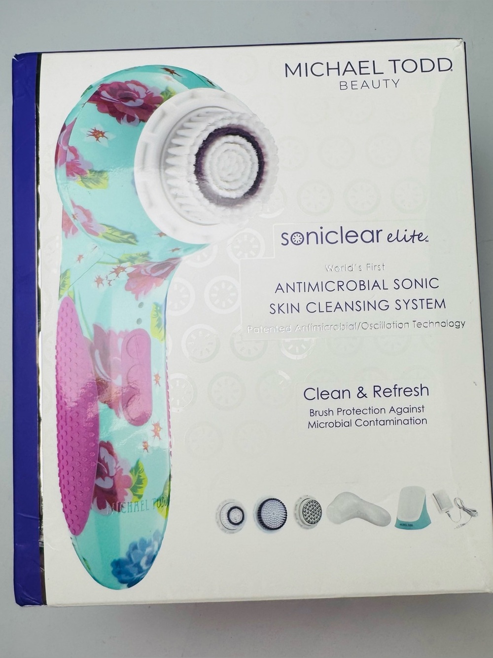 Michael Todd Beauty Soniclear Elite sonic facial cleansing brush system